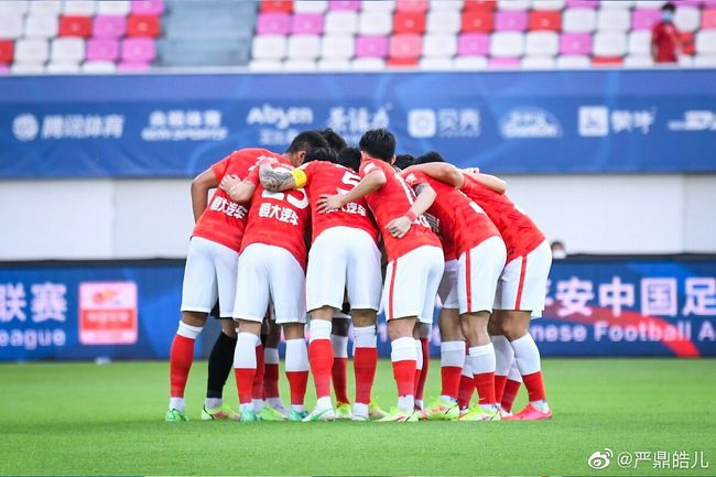 全场比赛结束，勒沃库森2-0赫根，各项赛事取得14连胜！